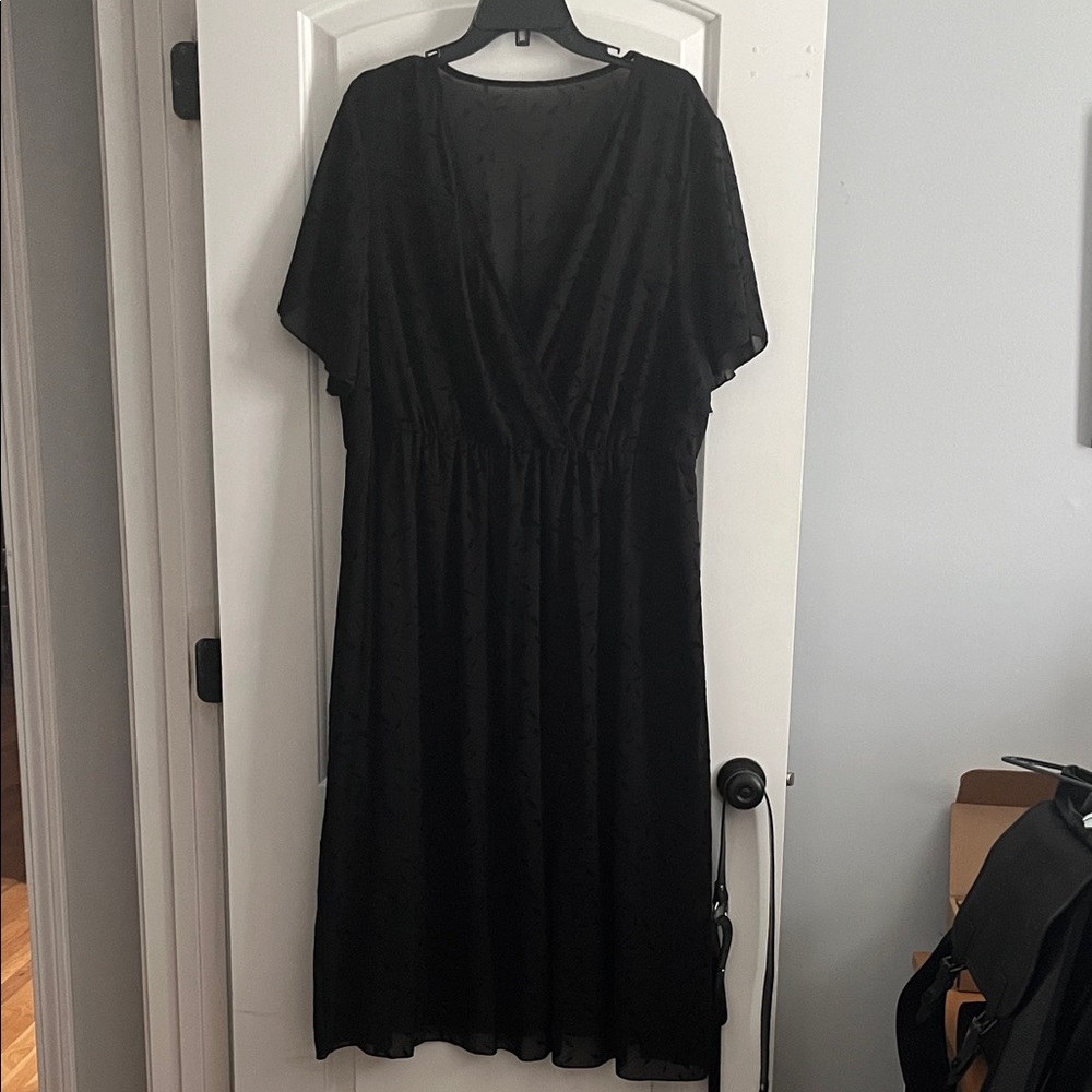 SHEIN Black Midi Dress